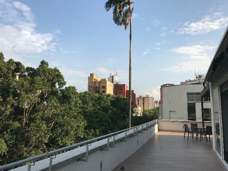 Park V Hotel & Suites Cali Bagian luar foto