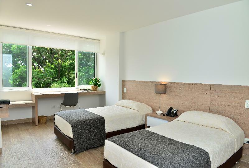 Park V Hotel & Suites Cali Bagian luar foto